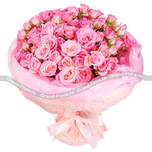 Джульетта - букет из розовой кустовой розы